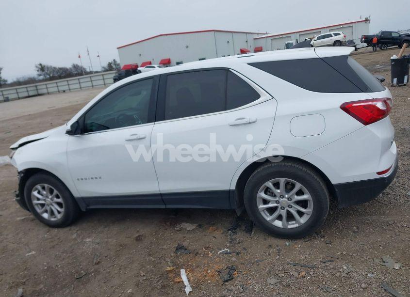 Photo 15 of 2019 Chevrolet Equinox LT (VIN 3GNAXKEVXKS528342)