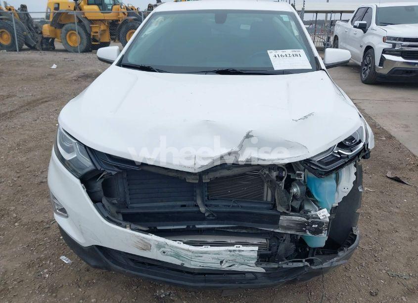 Photo 6 of 2019 Chevrolet Equinox LT (VIN 3GNAXKEVXKS528342)