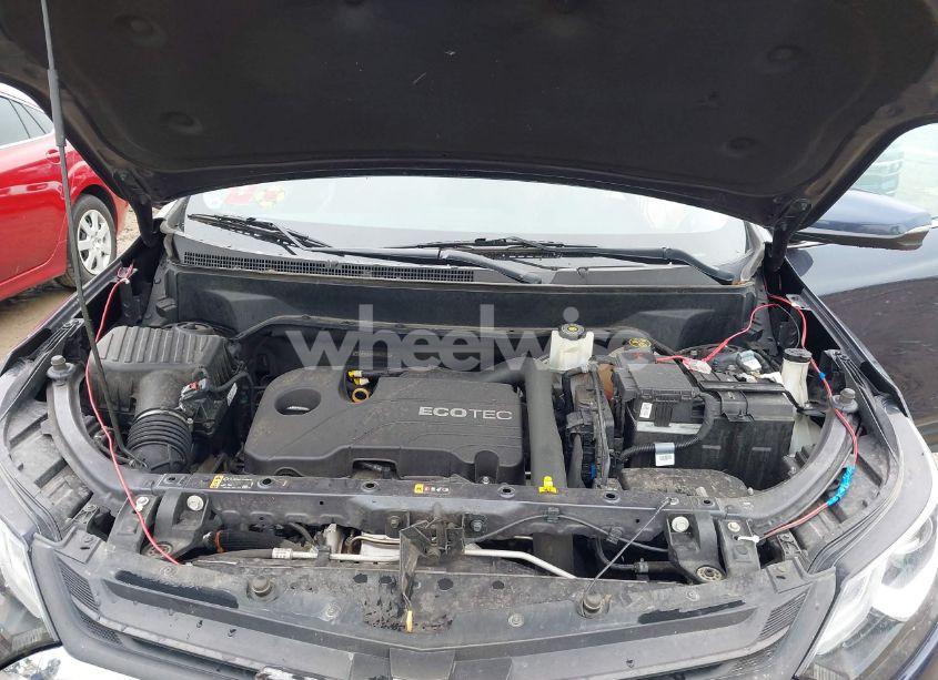 Photo 10 of 2019 Chevrolet Equinox LT (VIN 3GNAXKEVXKS547103)