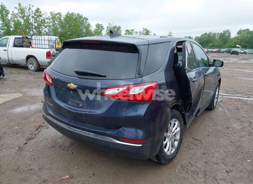 Photo 4 of 2019 Chevrolet Equinox LT (VIN 3GNAXKEVXKS547103)