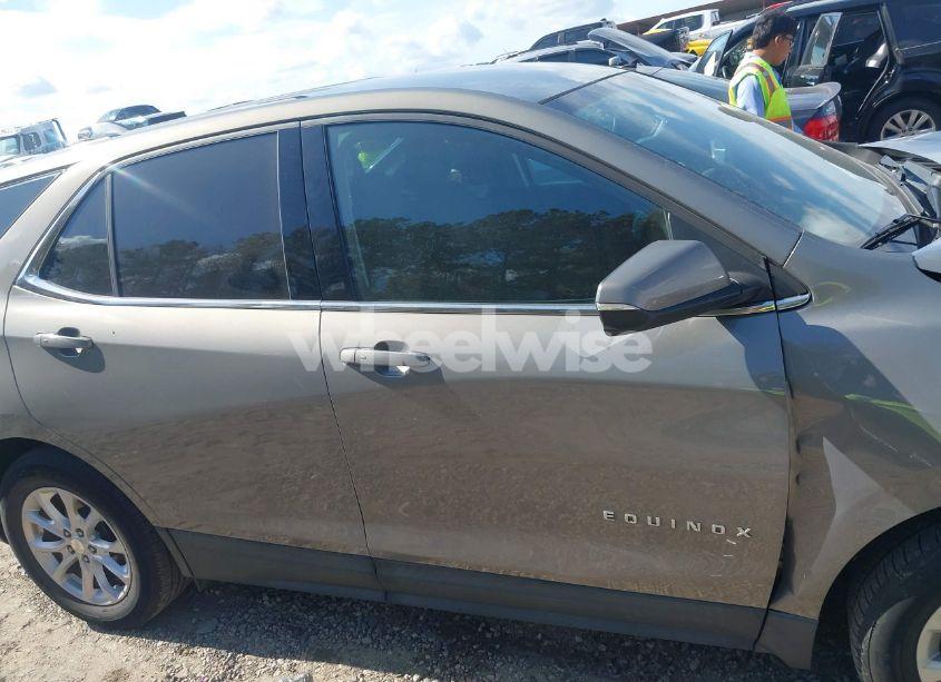 Photo 13 of 2019 Chevrolet Equinox LT (VIN 3GNAXKEVXKS550535)