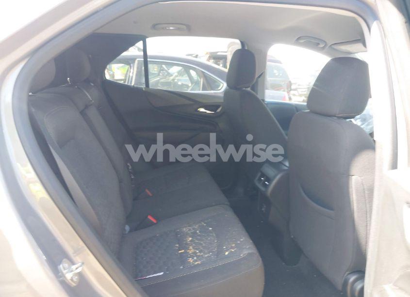 Photo 8 of 2019 Chevrolet Equinox LT (VIN 3GNAXKEVXKS550535)