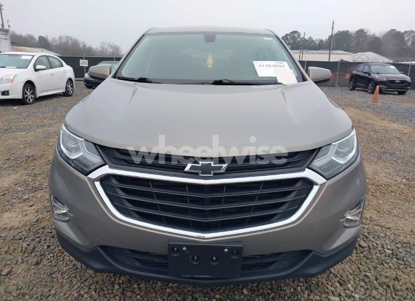 Photo 12 of 2019 Chevrolet Equinox LT (VIN 3GNAXKEVXKS582000)