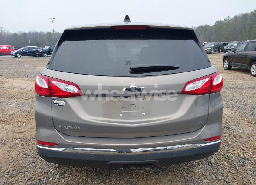 Photo 16 of 2019 Chevrolet Equinox LT (VIN 3GNAXKEVXKS582000)