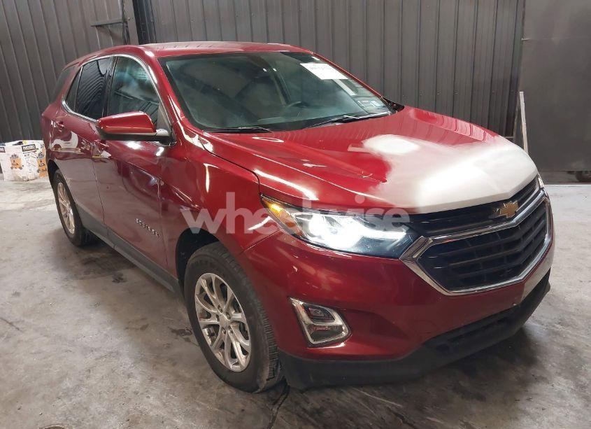 2019 Chevrolet Equinox LT (VIN 3GNAXKEVXKS601015) main photo