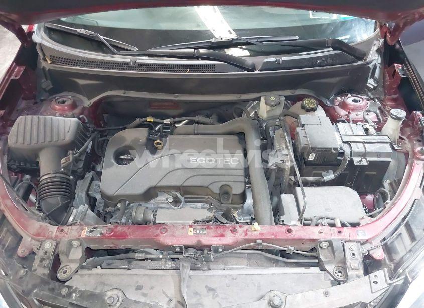 Photo 10 of 2019 Chevrolet Equinox LT (VIN 3GNAXKEVXKS601015)