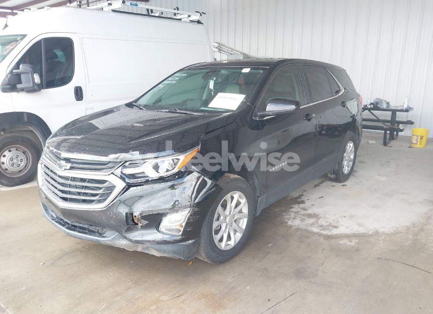 Photo 2 of 2020 Chevrolet Equinox FWD LT 1.5L TURBO (VIN 3GNAXKEVXLL280024)