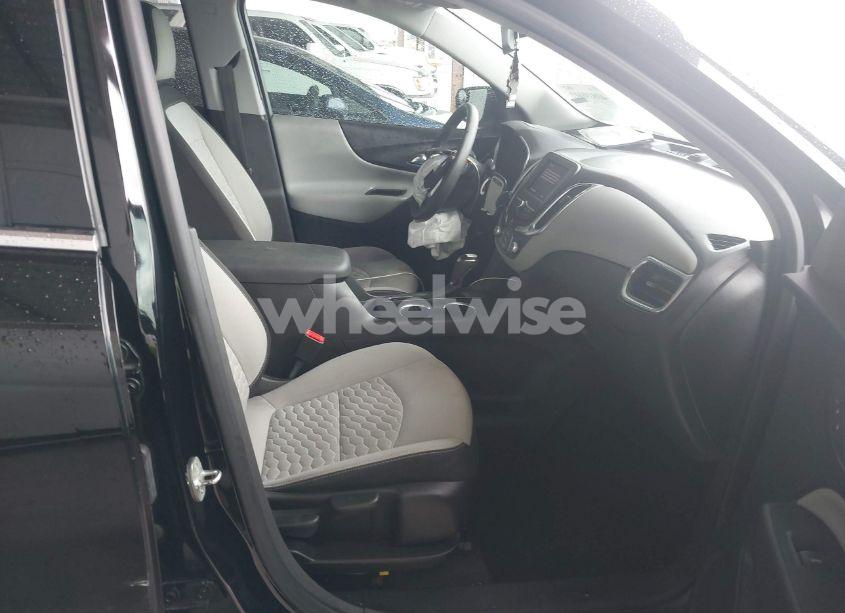 Photo 5 of 2020 Chevrolet Equinox FWD LT 1.5L TURBO (VIN 3GNAXKEVXLL280024)