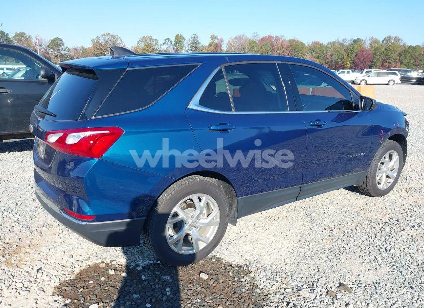 Photo 4 of 2020 Chevrolet Equinox FWD LT 1.5L TURBO (VIN 3GNAXKEVXLL334891)