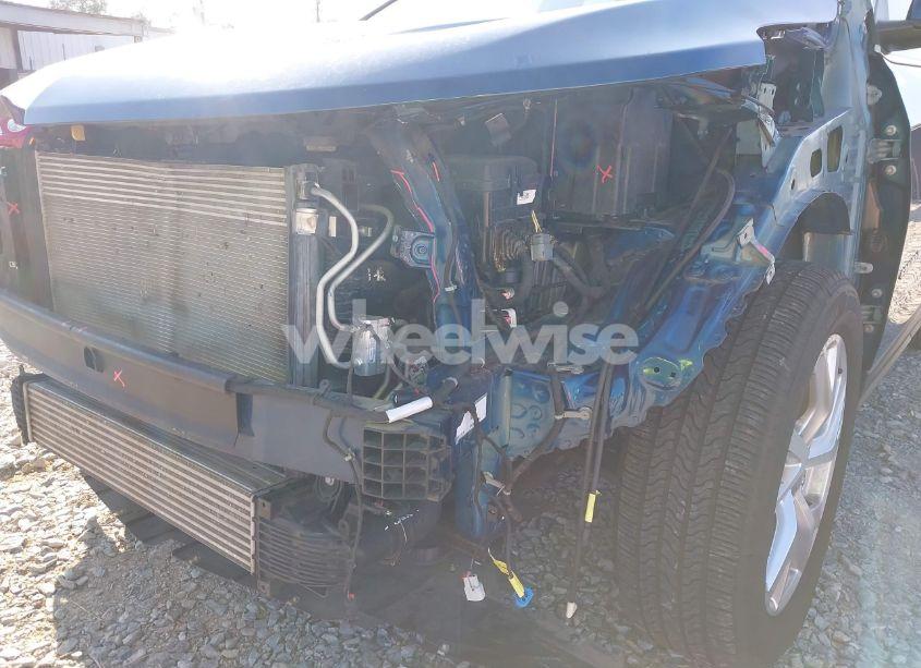 Photo 6 of 2020 Chevrolet Equinox FWD LT 1.5L TURBO (VIN 3GNAXKEVXLL334891)