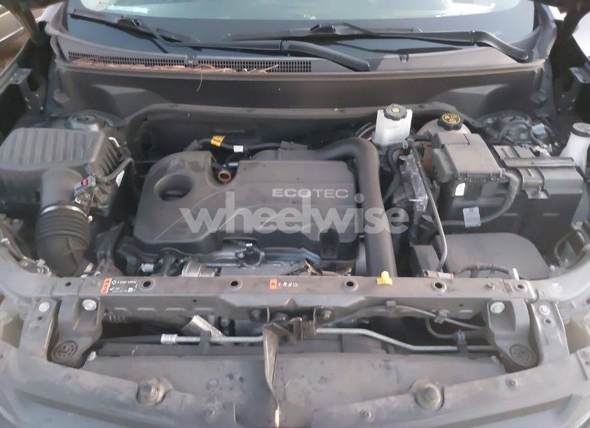 Photo 10 of 2020 Chevrolet Equinox FWD LT 1.5L TURBO (VIN 3GNAXKEVXLS585769)