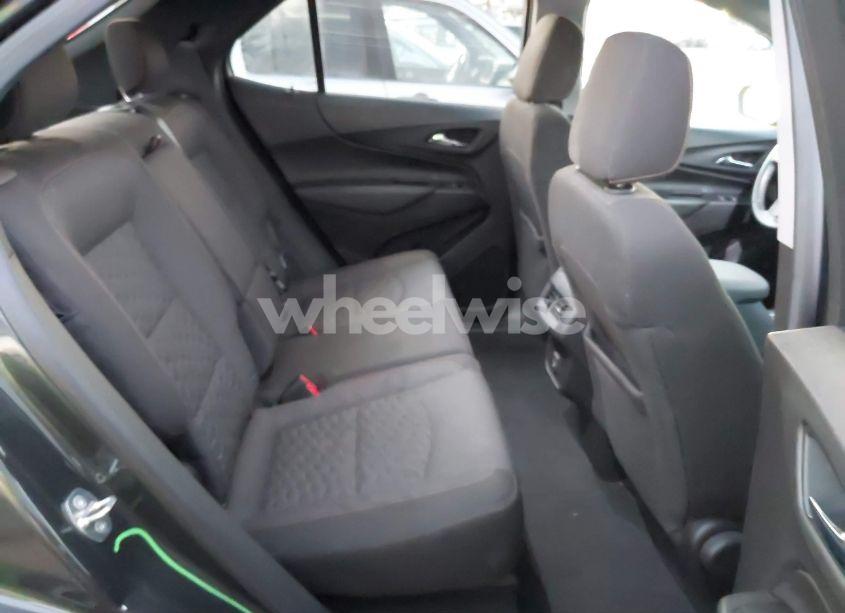 Photo 8 of 2020 Chevrolet Equinox FWD LT 1.5L TURBO (VIN 3GNAXKEVXLS585769)