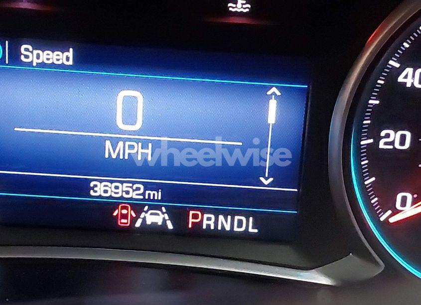 Photo 15 of 2021 Chevrolet Equinox FWD LT (VIN 3GNAXKEVXML330504)