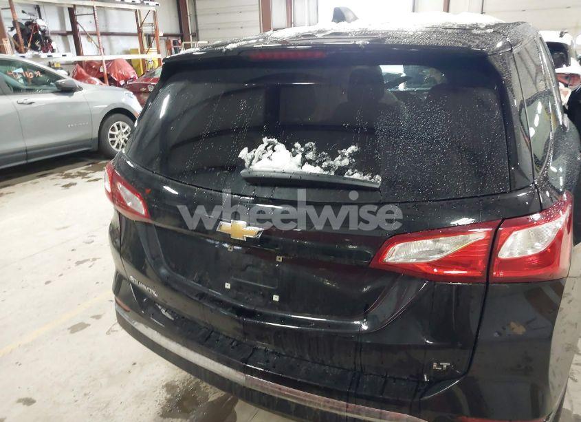 Photo 16 of 2021 Chevrolet Equinox FWD LT (VIN 3GNAXKEVXML330504)