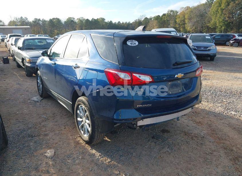 Photo 3 of 2021 Chevrolet Equinox FWD LT (VIN 3GNAXKEVXML369383)