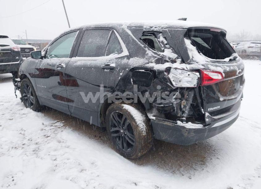 Photo 3 of 2021 Chevrolet Equinox FWD LT (VIN 3GNAXKEVXML398432)