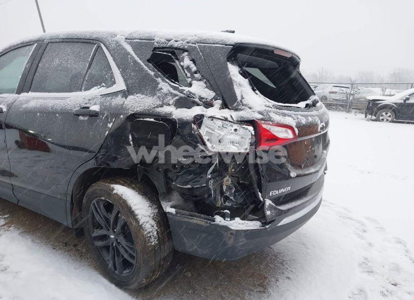 Photo 6 of 2021 Chevrolet Equinox FWD LT (VIN 3GNAXKEVXML398432)