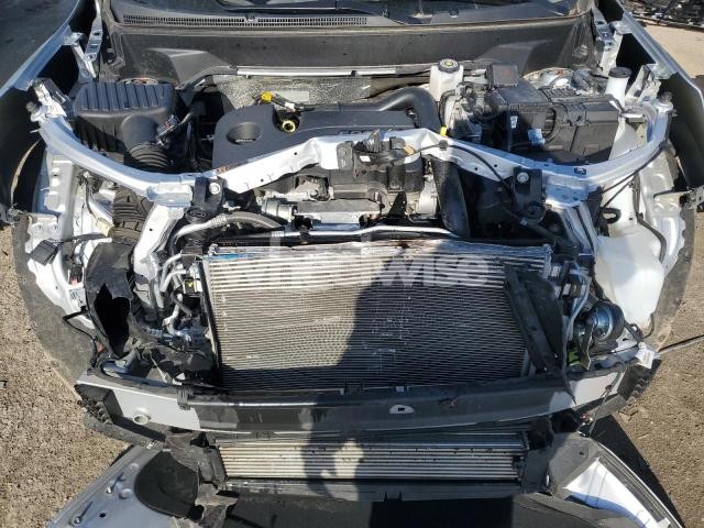 Photo 3 of 2022 CHEVROLET EQUINOX LT (VIN 3GNAXKEVXNL126996)
