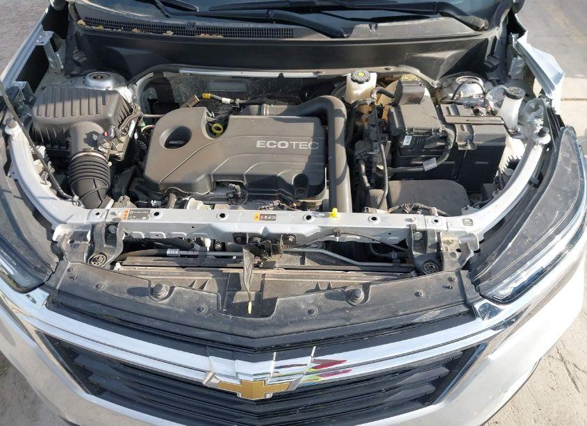Photo 10 of 2022 Chevrolet Equinox FWD LT (VIN 3GNAXKEVXNL222868)