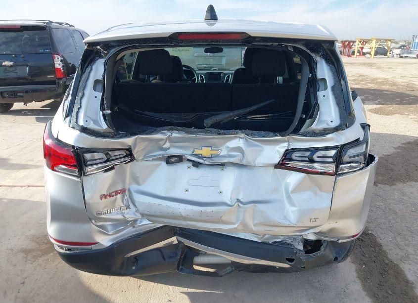Photo 6 of 2022 Chevrolet Equinox FWD LT (VIN 3GNAXKEVXNL222868)