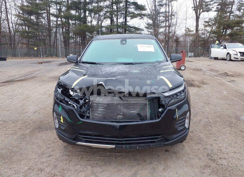 Photo 13 of 2022 Chevrolet Equinox FWD LT (VIN 3GNAXKEVXNL231988)