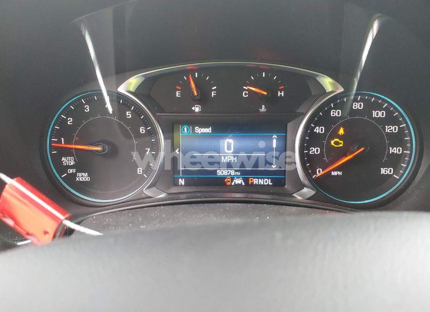 Photo 7 of 2022 Chevrolet Equinox FWD LT (VIN 3GNAXKEVXNL231988)