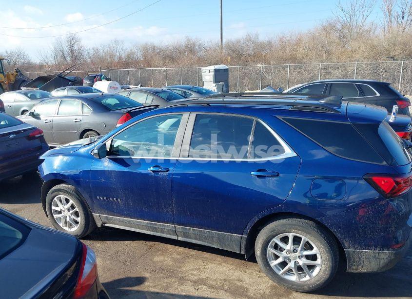 Photo 15 of 2022 Chevrolet Equinox FWD LT (VIN 3GNAXKEVXNL243123)