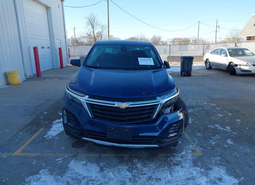 Photo 12 of 2022 Chevrolet Equinox FWD LT (VIN 3GNAXKEVXNS179378)