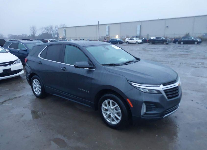2022 Chevrolet Equinox FWD LT (VIN 3GNAXKEVXNS223721) main photo