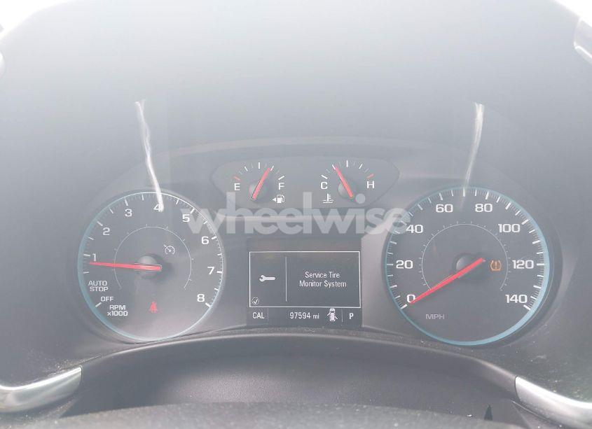 Photo 7 of 2018 Chevrolet Equinox LT (VIN 3GNAXKEX0JS608457)