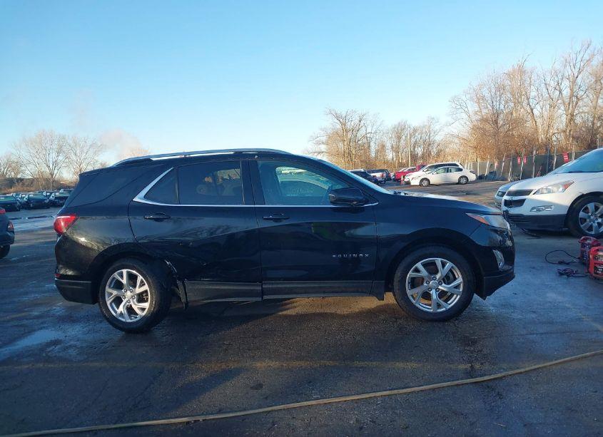 Photo 13 of 2018 Chevrolet Equinox LT (VIN 3GNAXKEX1JL288592)