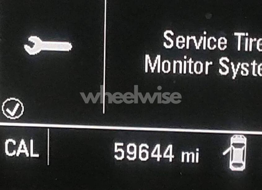 Photo 15 of 2018 Chevrolet Equinox LT (VIN 3GNAXKEX1JS506178)