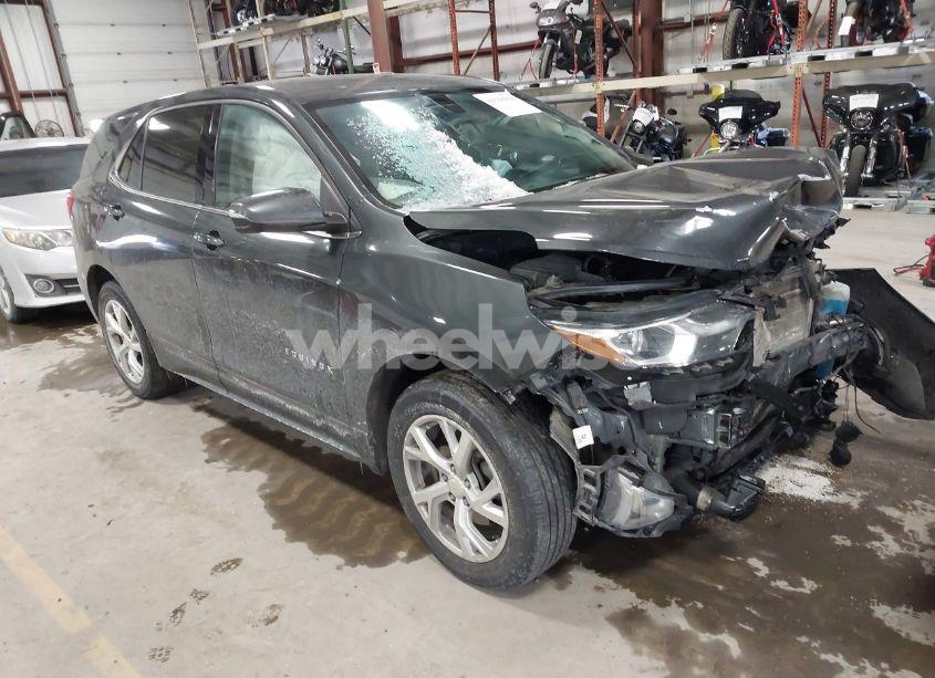 2018 Chevrolet Equinox LT (VIN 3GNAXKEX1JS547409) main photo