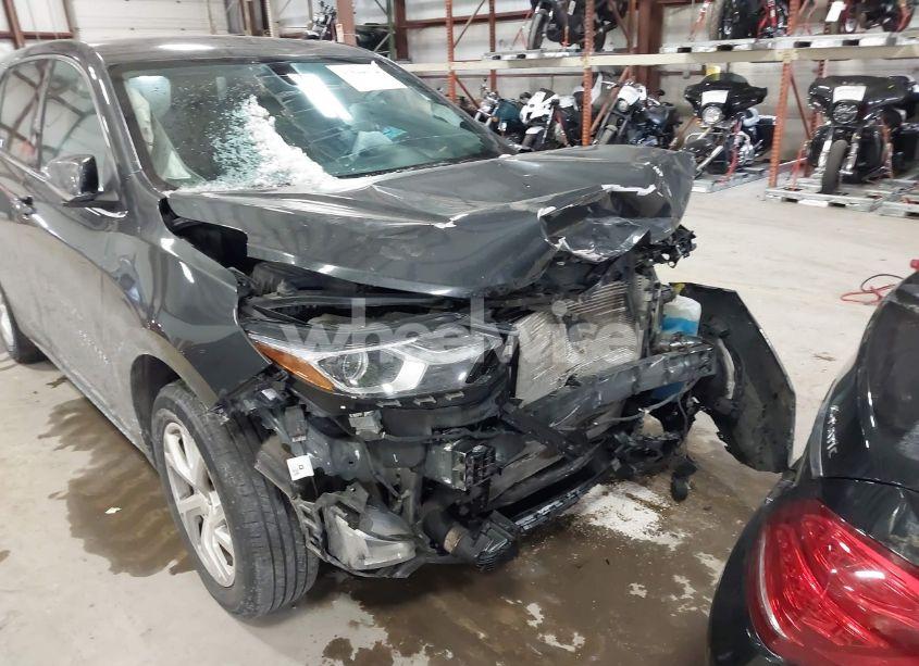 Photo 6 of 2018 Chevrolet Equinox LT (VIN 3GNAXKEX1JS547409)