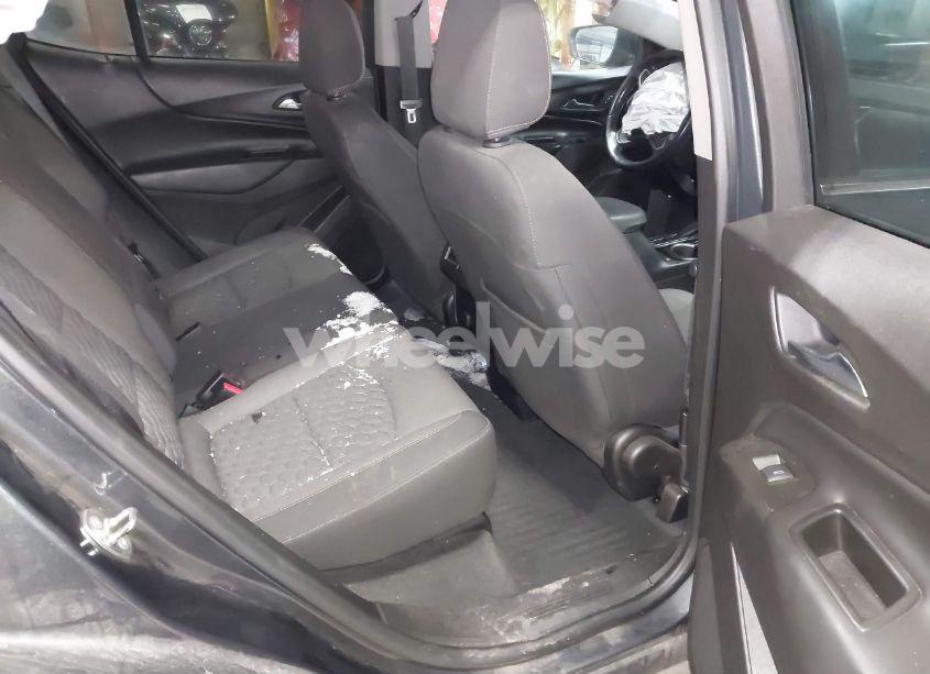 Photo 8 of 2018 Chevrolet Equinox LT (VIN 3GNAXKEX1JS547409)