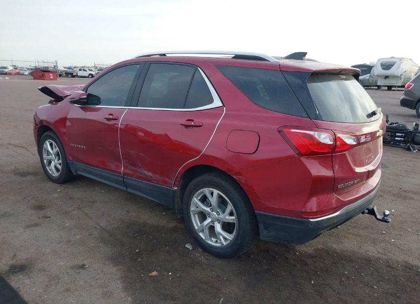 Photo 3 of 2018 Chevrolet Equinox LT (VIN 3GNAXKEX2JS507209)