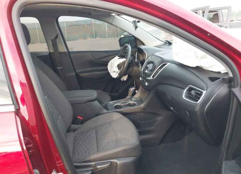 Photo 5 of 2018 Chevrolet Equinox LT (VIN 3GNAXKEX2JS507209)