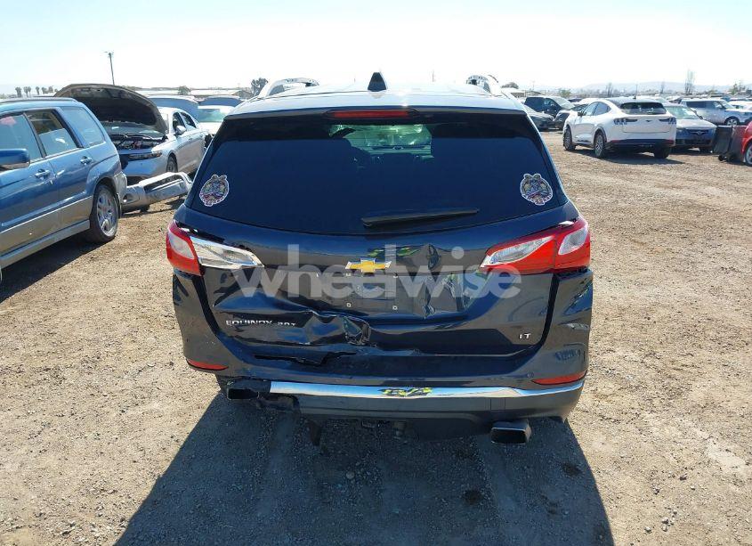 Photo 17 of 2018 Chevrolet Equinox LT (VIN 3GNAXKEX3JL292871)