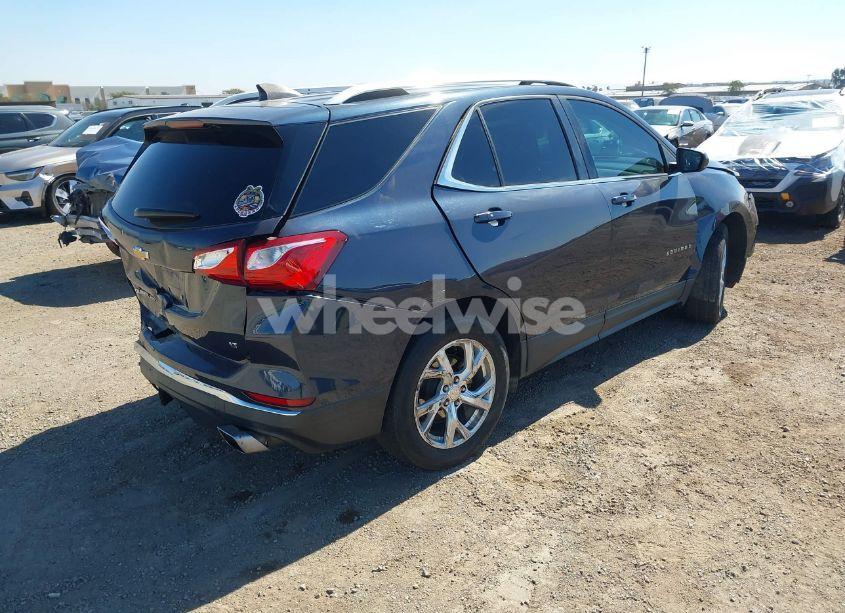 Photo 4 of 2018 Chevrolet Equinox LT (VIN 3GNAXKEX3JL292871)