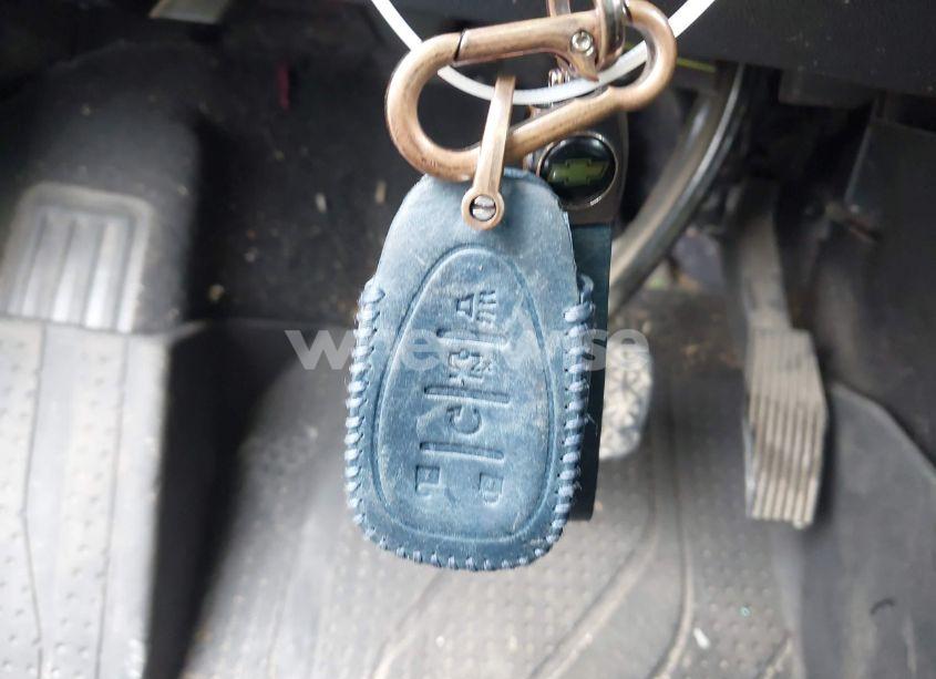 Photo 11 of 2018 Chevrolet Equinox LT (VIN 3GNAXKEX3JL400406)