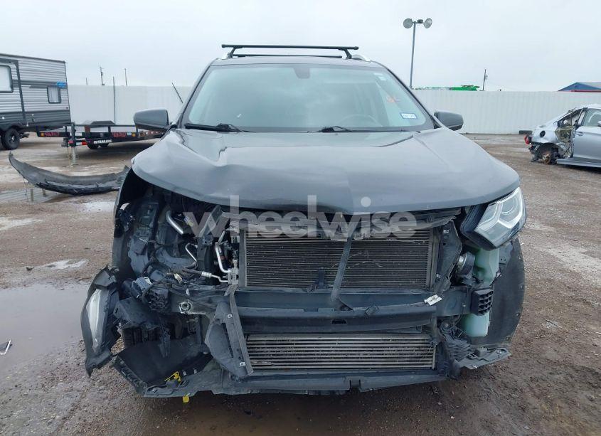 Photo 13 of 2018 Chevrolet Equinox LT (VIN 3GNAXKEX3JL400406)