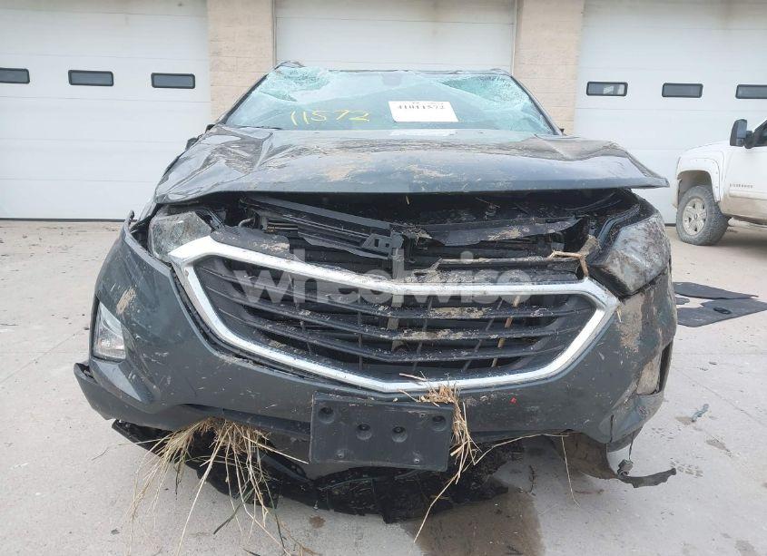 Photo 12 of 2018 Chevrolet Equinox LT (VIN 3GNAXKEX4JS505767)