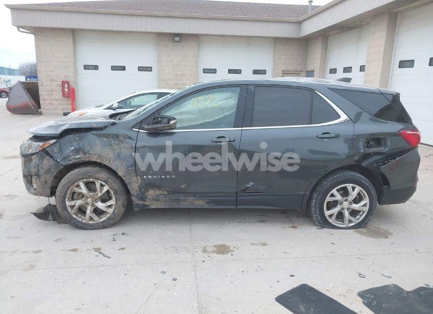 Photo 14 of 2018 Chevrolet Equinox LT (VIN 3GNAXKEX4JS505767)
