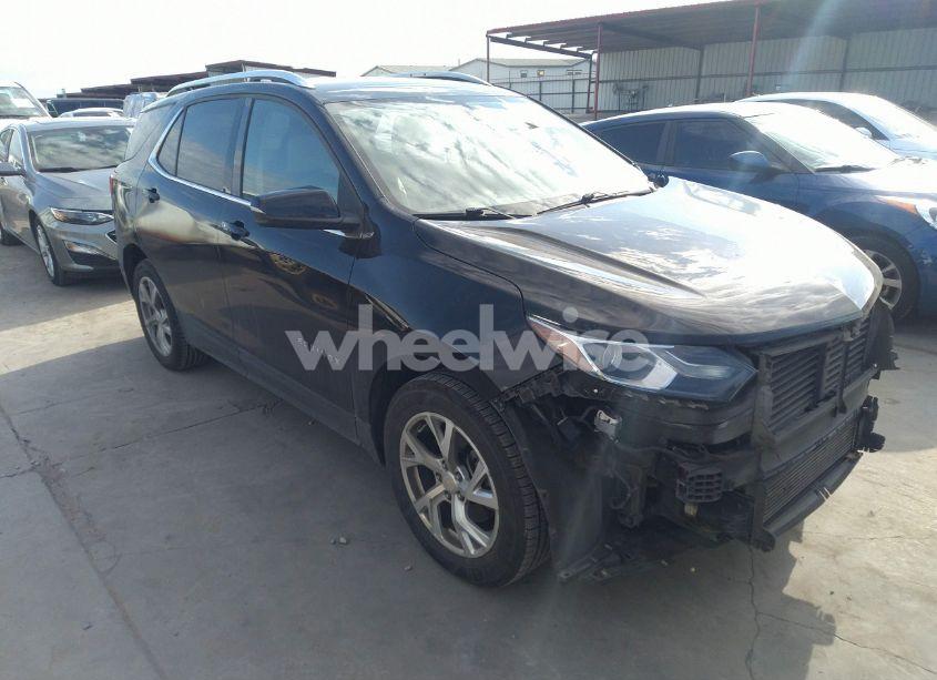2018 Chevrolet Equinox LT (VIN 3GNAXKEX6JL373699) main photo