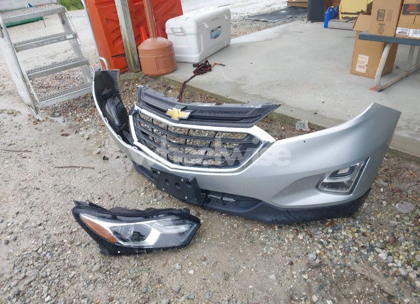 Photo 12 of 2018 Chevrolet Equinox LT (VIN 3GNAXKEX6JS579689)