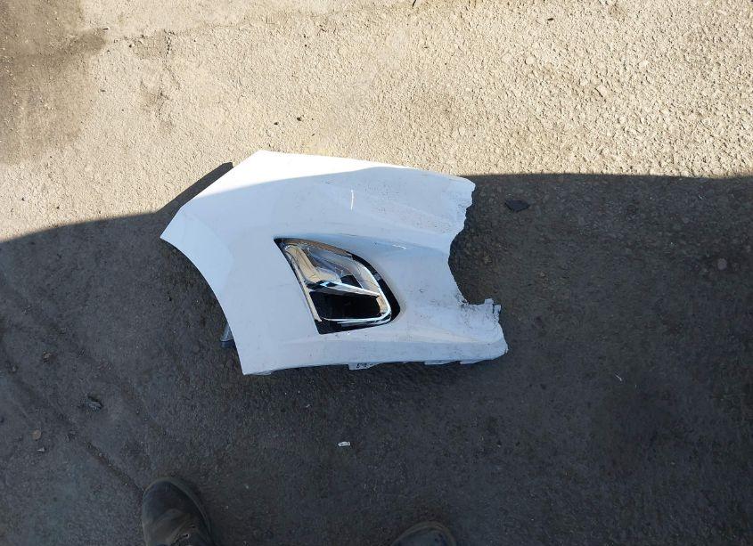 Photo 12 of 2018 Chevrolet Equinox LT (VIN 3GNAXKEX6JS603246)