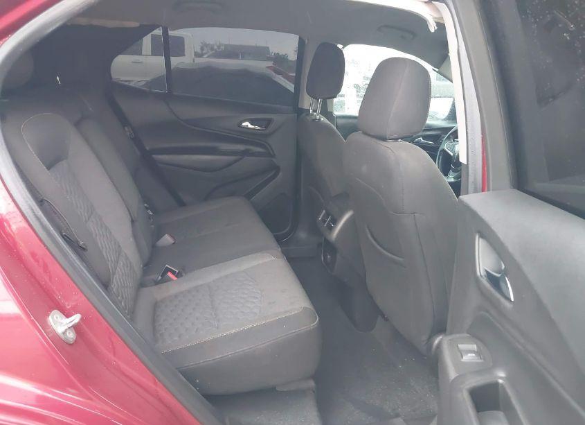 Photo 8 of 2018 Chevrolet Equinox LT (VIN 3GNAXKEX9JL384616)