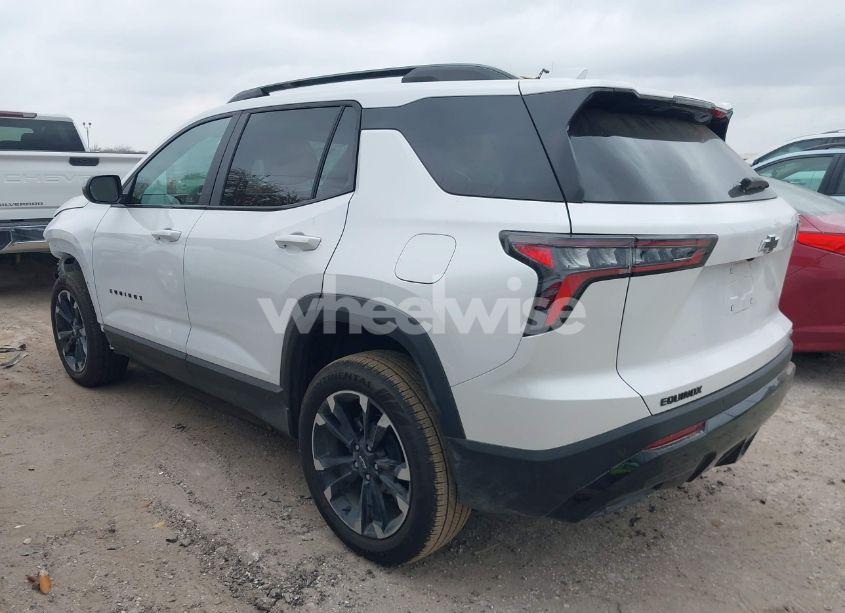 Photo 3 of 2025 Chevrolet Equinox FWD RS (VIN 3GNAXLEG5SL215460)