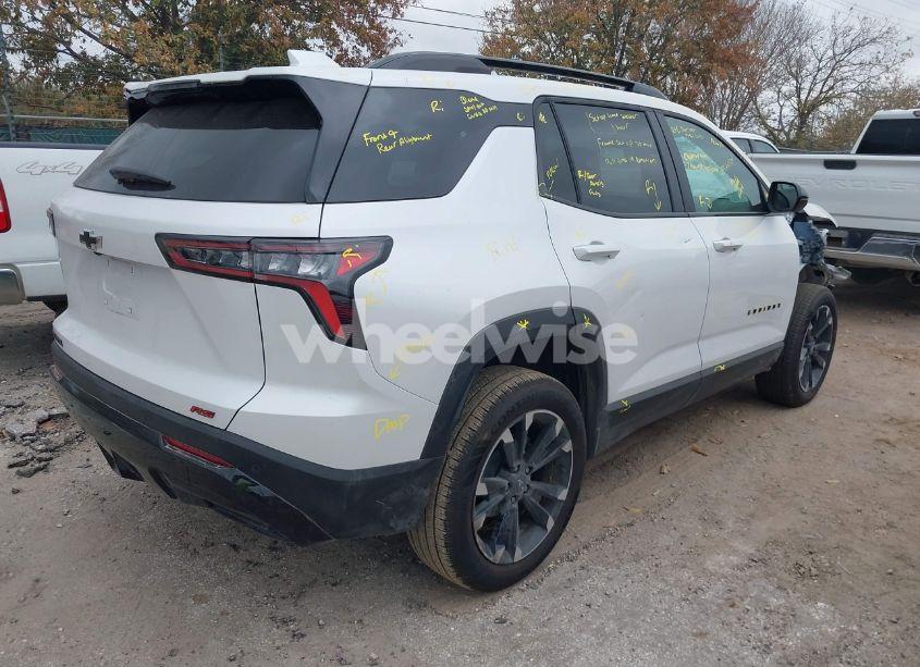 Photo 4 of 2025 Chevrolet Equinox FWD RS (VIN 3GNAXLEG5SL215460)