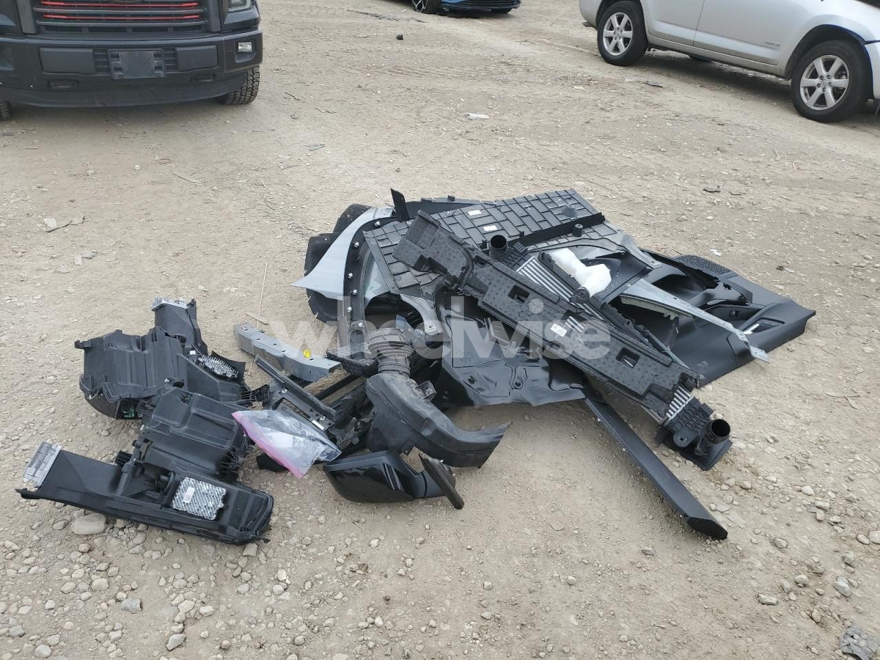 Photo 13 of 2026 CHEVROLET EQUINOX RS (VIN 3GNAXLEG6TL100741)